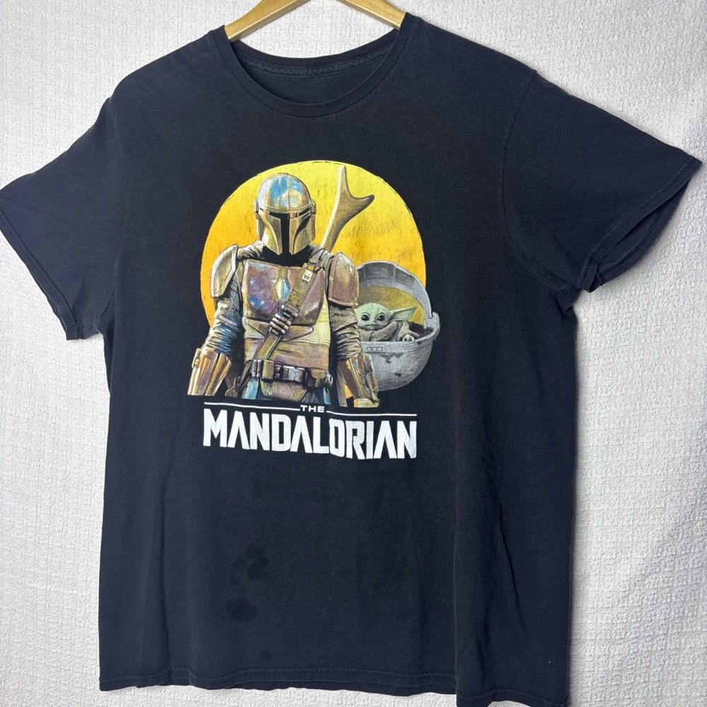 Star Wars Mandalorian Black Tee with Yellow and Green Graphic